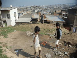 دانلود پروژه  درباره حاشیه نشینی