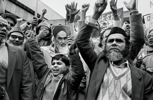 دانلود تحقیق بیان ارزشها و آسیب شناسی انقلاب اسلامی از دیدگاه امام خمینی